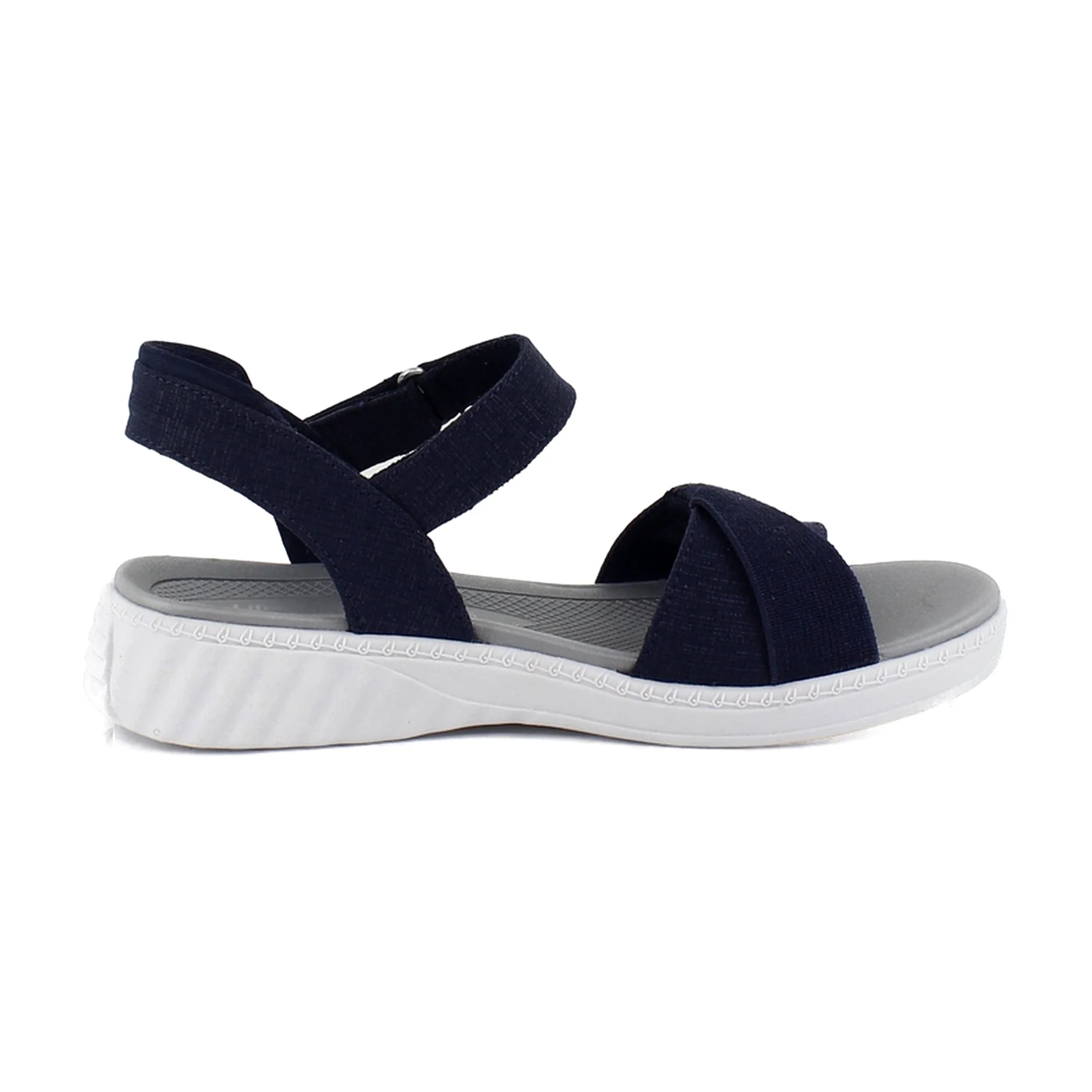 Bzees Lane - Image 12