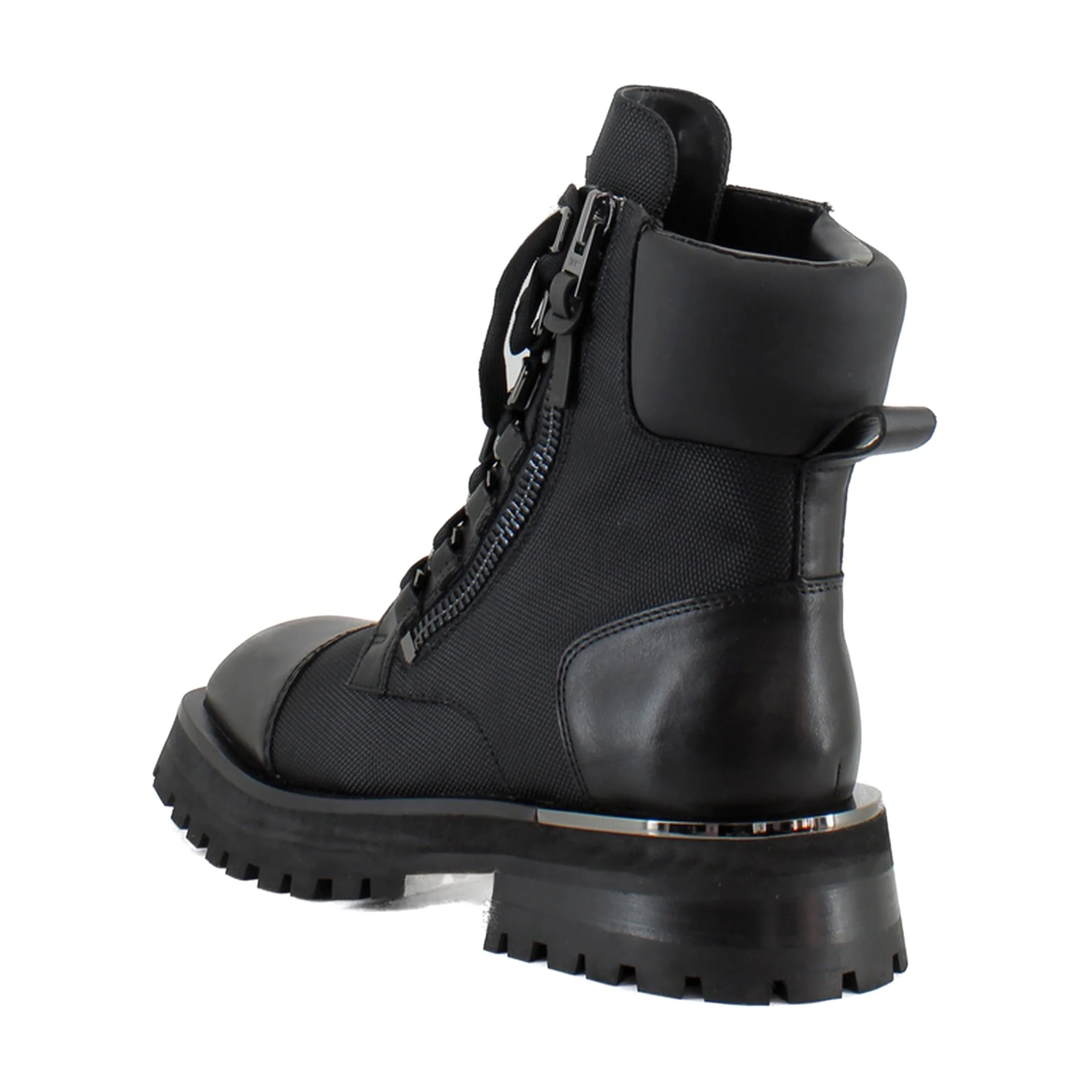 DKNY River - Image 19