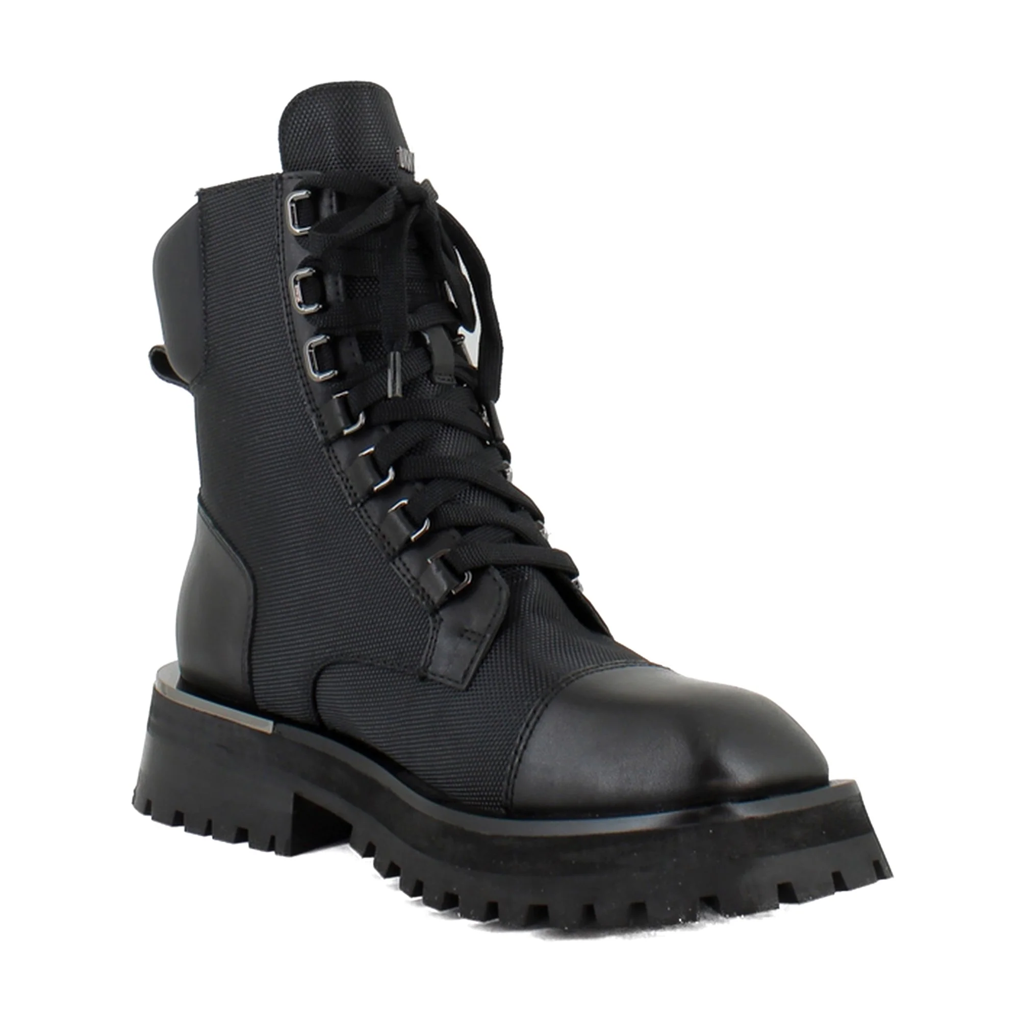 DKNY River - Image 23